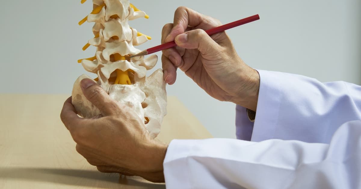 Endoscopic spine surgeon